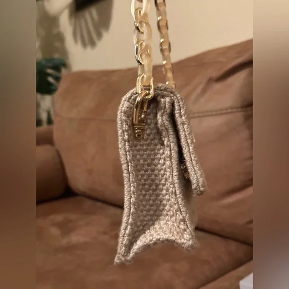 GWP Dior Beauty raffia flap cosmetic bag - Picture 4 of 7